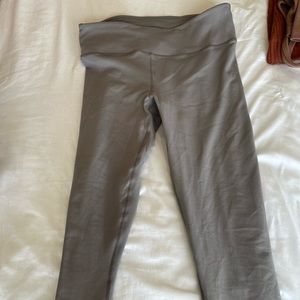 grey fabletics leggings